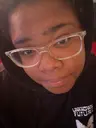 Profile picture of moni louise